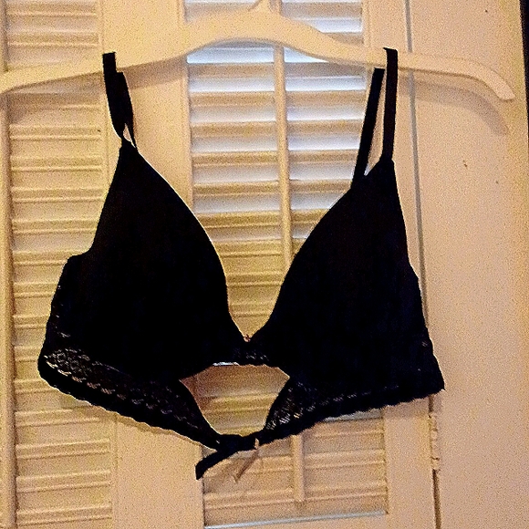 Plunge, push up bra - Picture 1 of 3